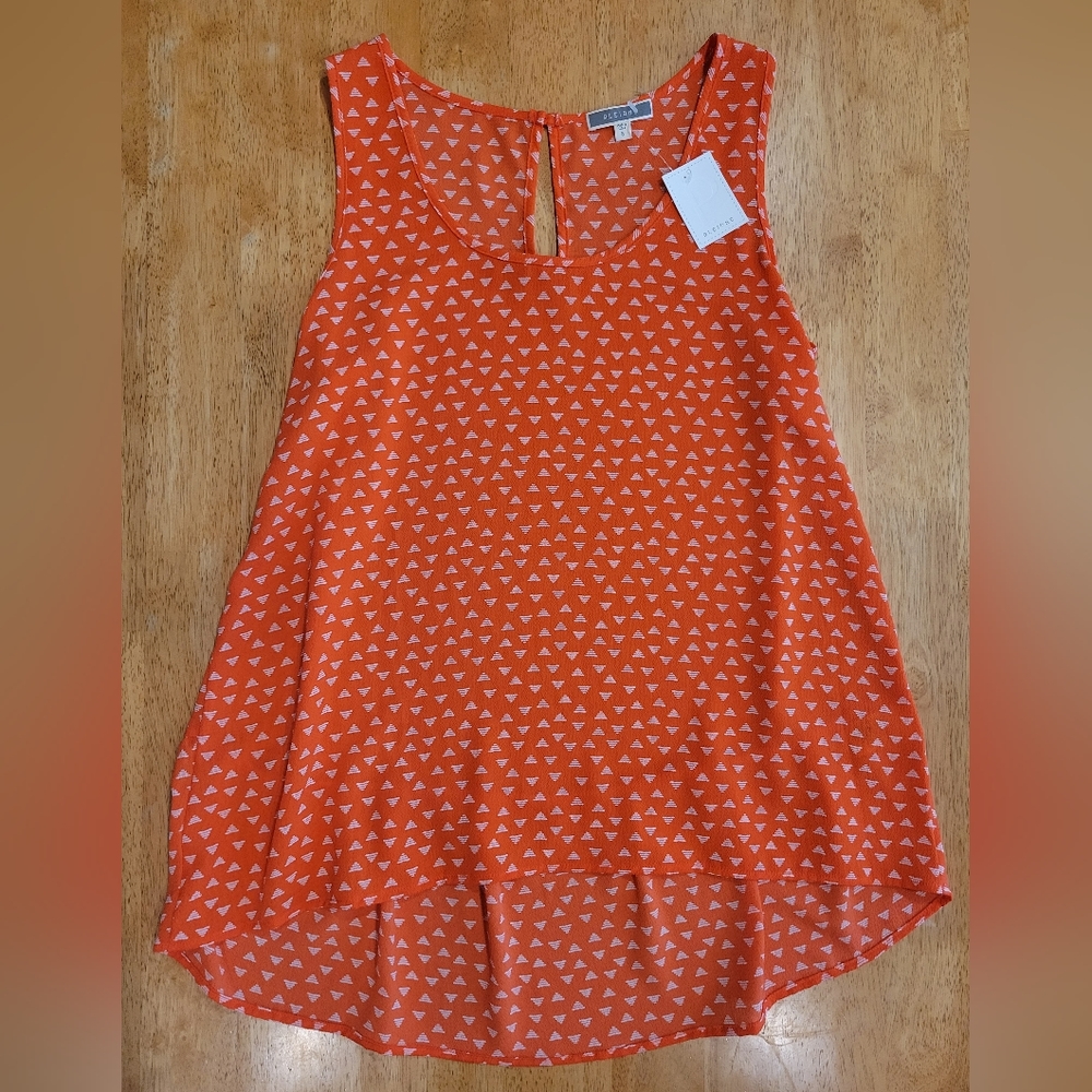 Pleione Orange Triangle Print Flared Tank